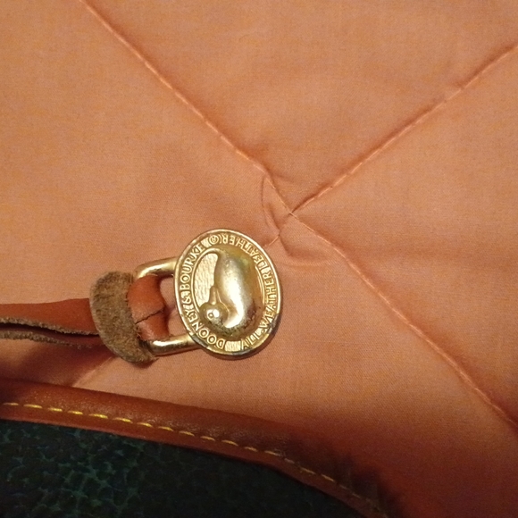 Dooney&Bourke vintage crossbody - Picture 3 of 12